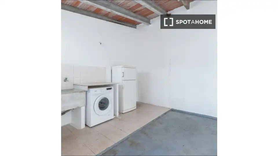 Piso de alquiler en Alzira con Aire acondicionado, Calefacción y Amueblado