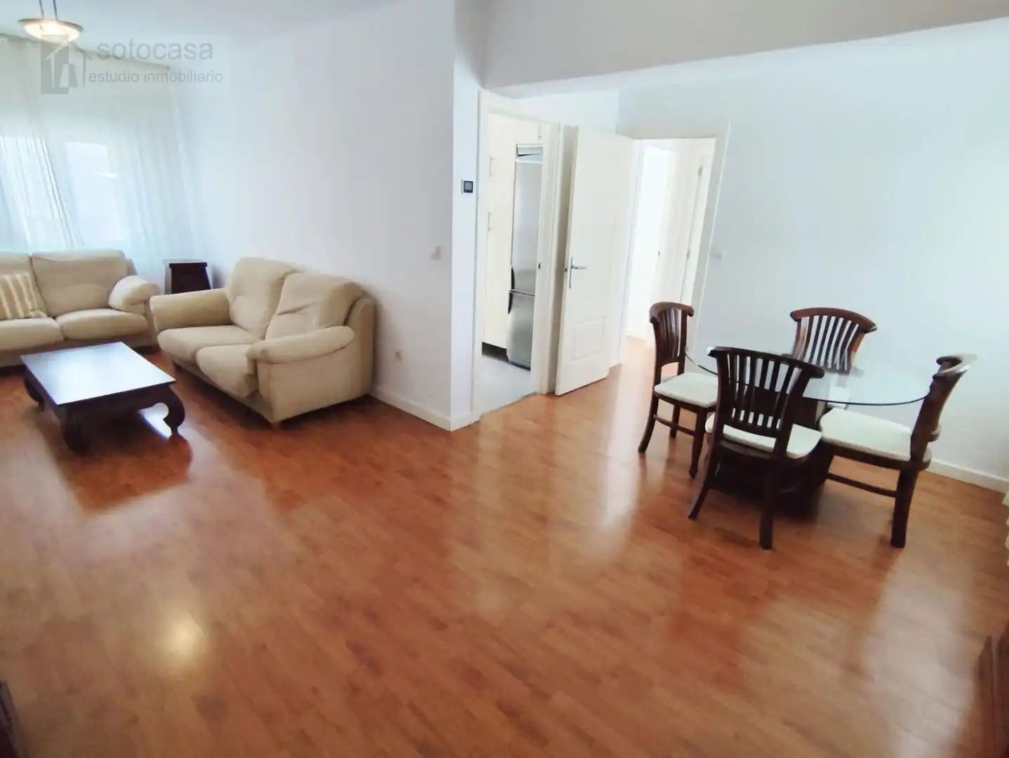 Sala de estar de Ático en venta en Valladolid con Calefacción, Trastero y Amueblado