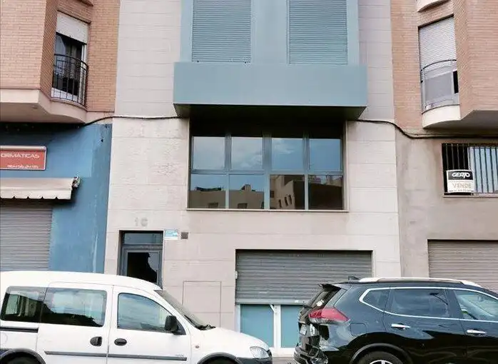 Local comercial en venda a Centro, imagen 4