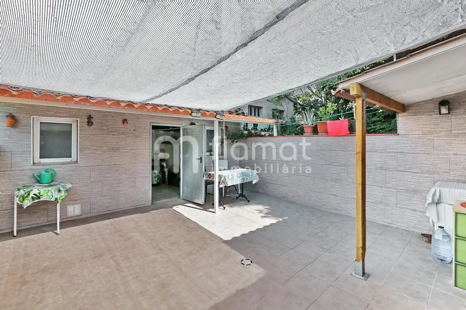 Casa en venda a Carrer del Comte d'Urgell, imagen 2