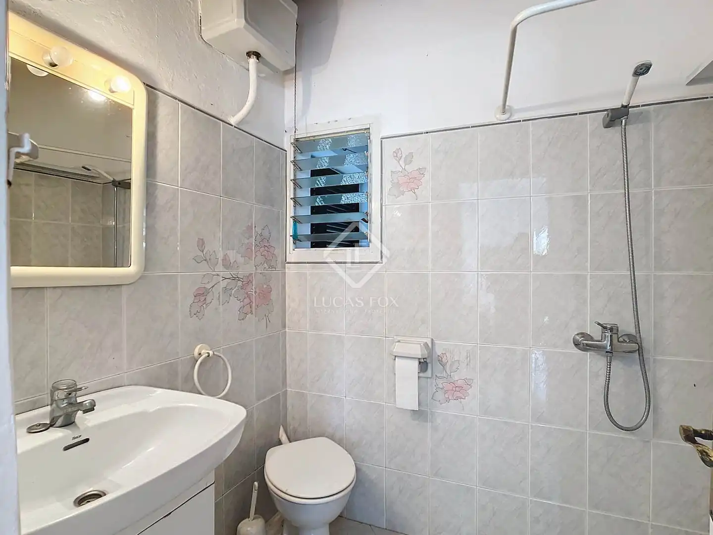 Bany de Casa o xalet en venda en Ciutadella de Menorca amb Aire condicionat, Calefacció i Jardí privat