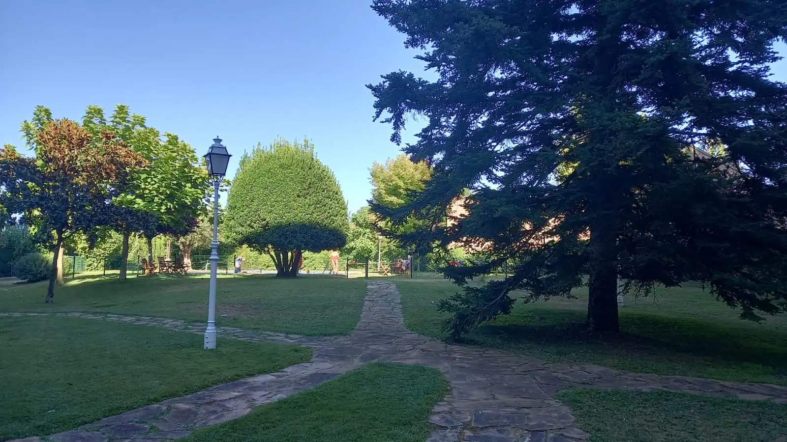 Jardín de Piso de alquiler en Zaragoza con Aire acondicionado, Calefacción y Parquet
