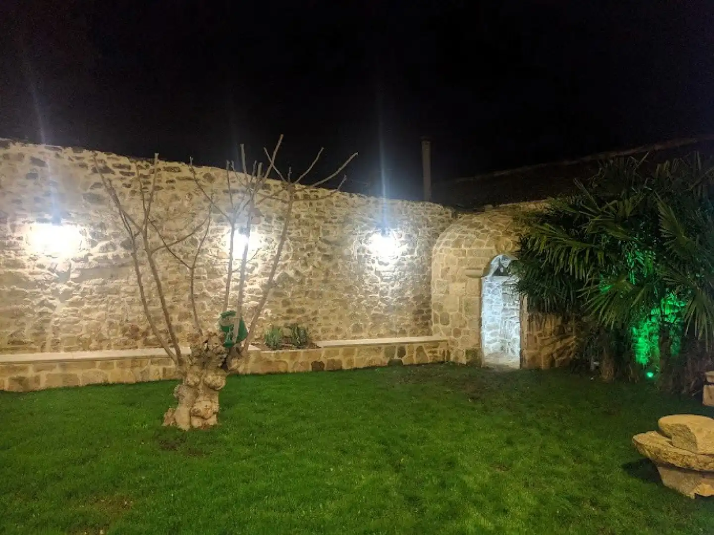 Garden of Detached homes for sale in Mañeru  with Air Conditioner, Heating and Private garden