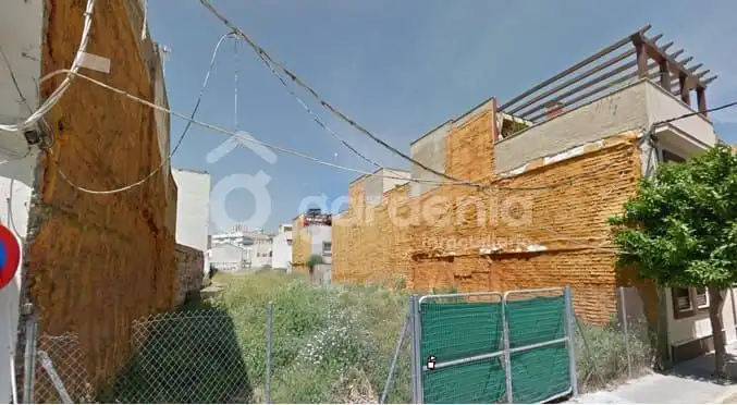 Terreny residencial en venda a Centro - Barriada Mallorca