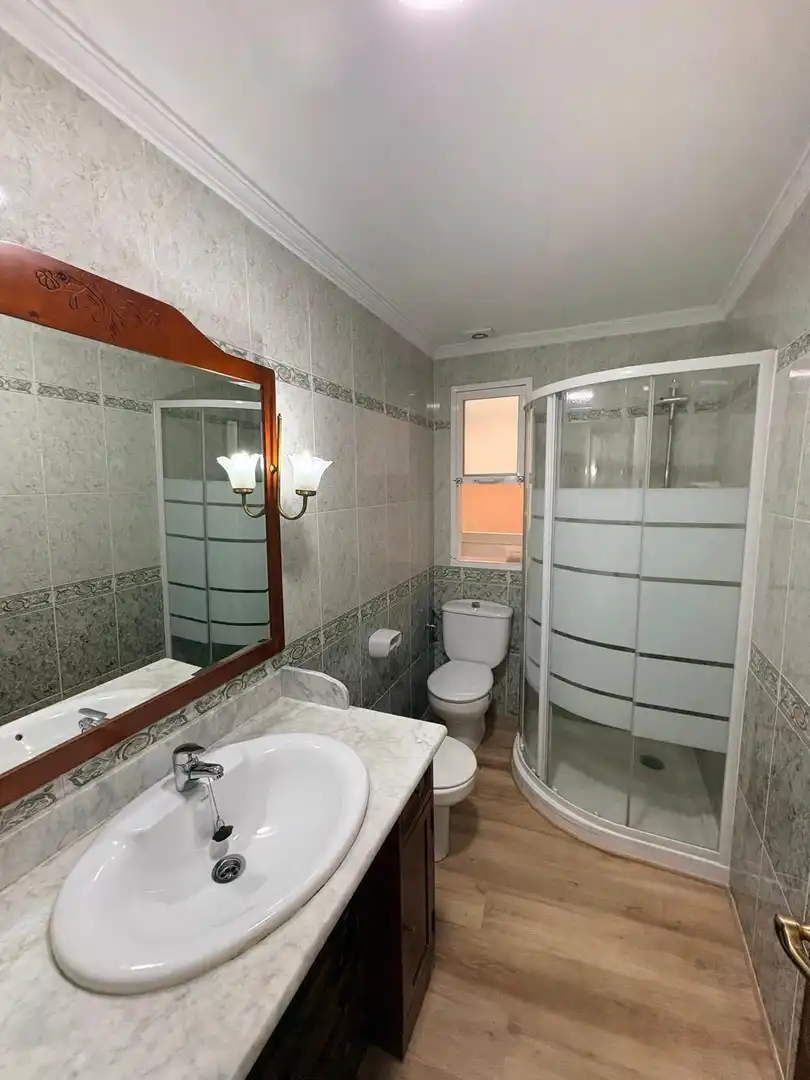 Bathroom of Flat for rent in Motril  ciudad