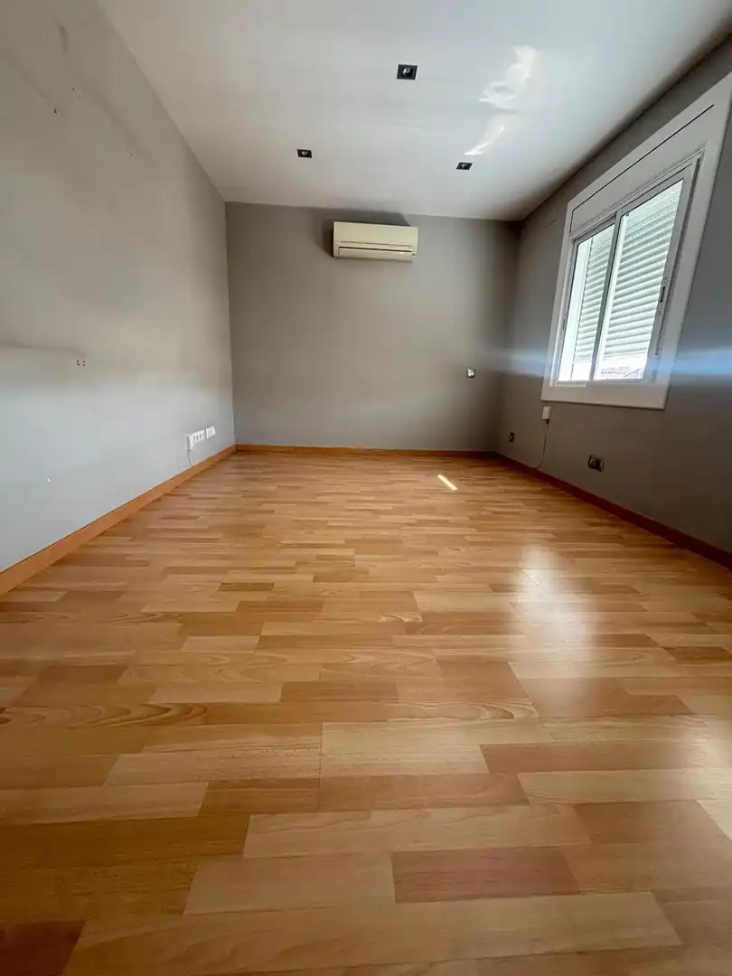 Bedroom of Flat for sale in Sabadell  with Heating
