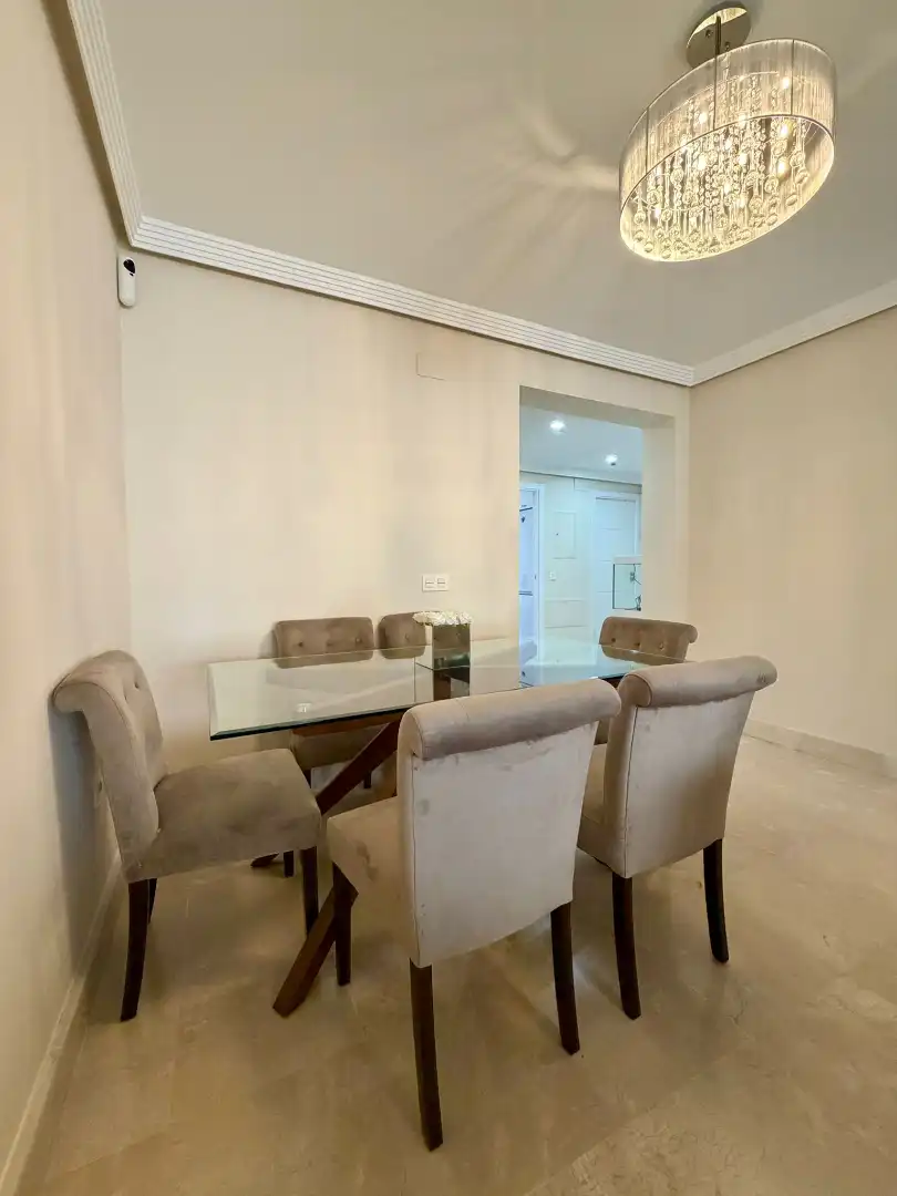 Esszimmer von Wohnungen zum Verkauf in Marbella mit Klimaanlage, Heizung und Terrasse