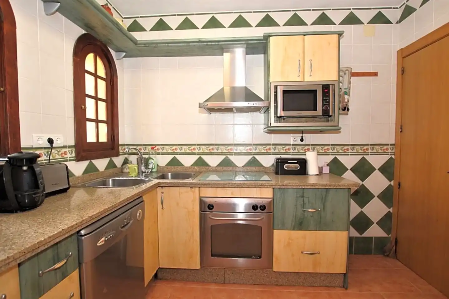 Cocina de Casa o chalet en venta en Benalmádena con Aire acondicionado, Jardín privado y Terraza