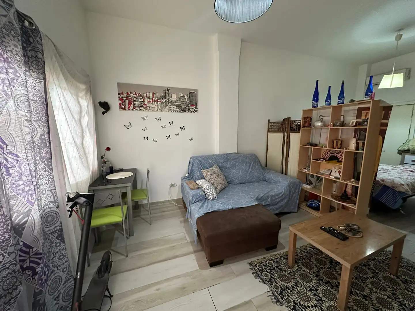 Sala de estar de Apartamento en venta en Torremolinos con Aire acondicionado y Amueblado