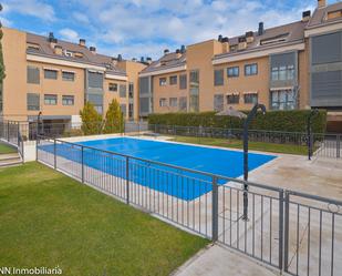 Swimming pool of Flat to rent in Villanueva del Pardillo  with Air Conditioner and Balcony