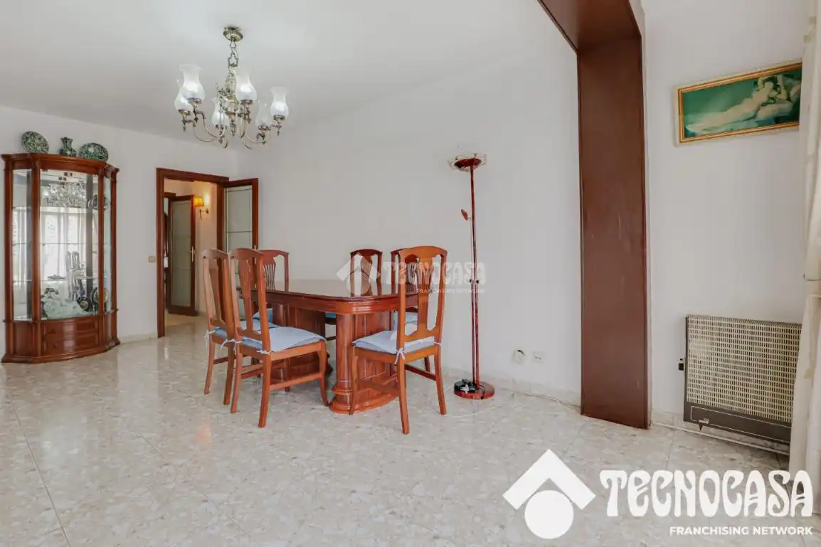 Comedor de Piso en venta en Barcelona con Aire acondicionado y Balcón
