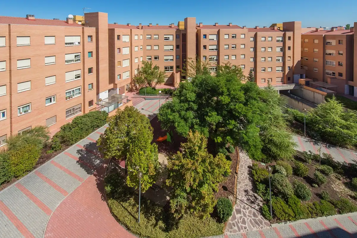 Pis en venda a Calle Estocolmo, 132, Parque Oeste - Fuente Cisneros
