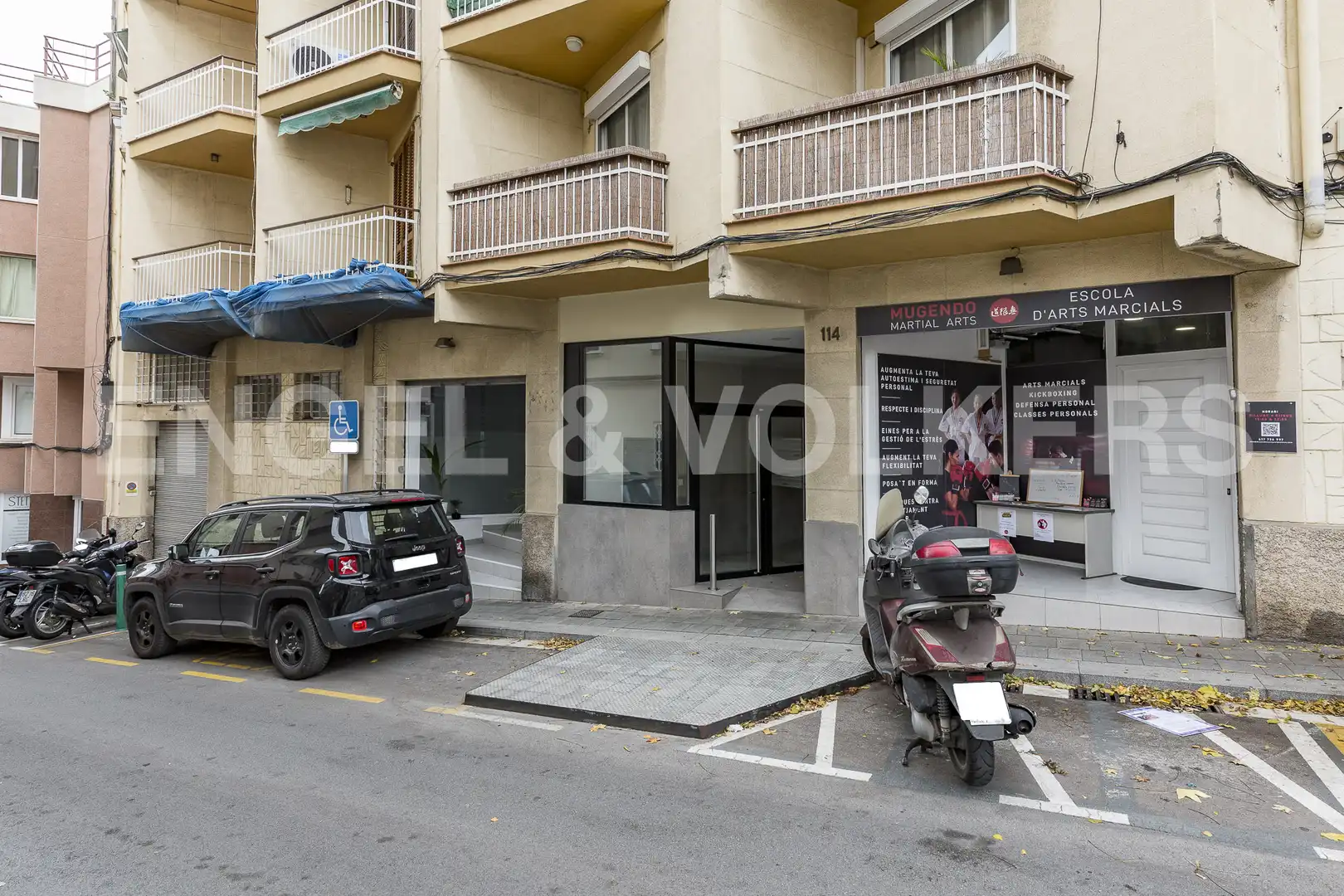 Local commercial à vendre à Centre