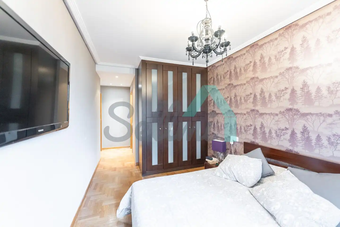 Habitación de Piso en venta en Oviedo  con Calefacción, Parquet y Trastero