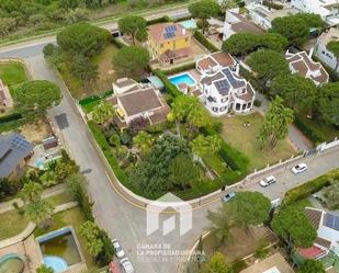 Vista exterior de Casa o xalet en venda en Aljaraque amb Calefacció, Jardí privat i Terrassa