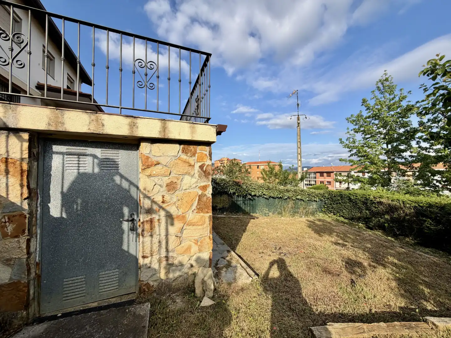 Casa adosada en venda en Basauri  amb Calefacció, Jardí privat i Terrassa