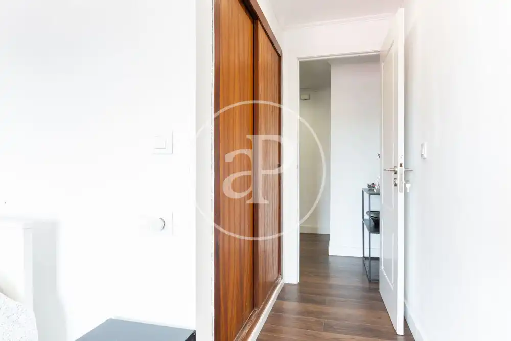 Piso en venta en Valencia con Aire acondicionado, Calefacción y Terraza