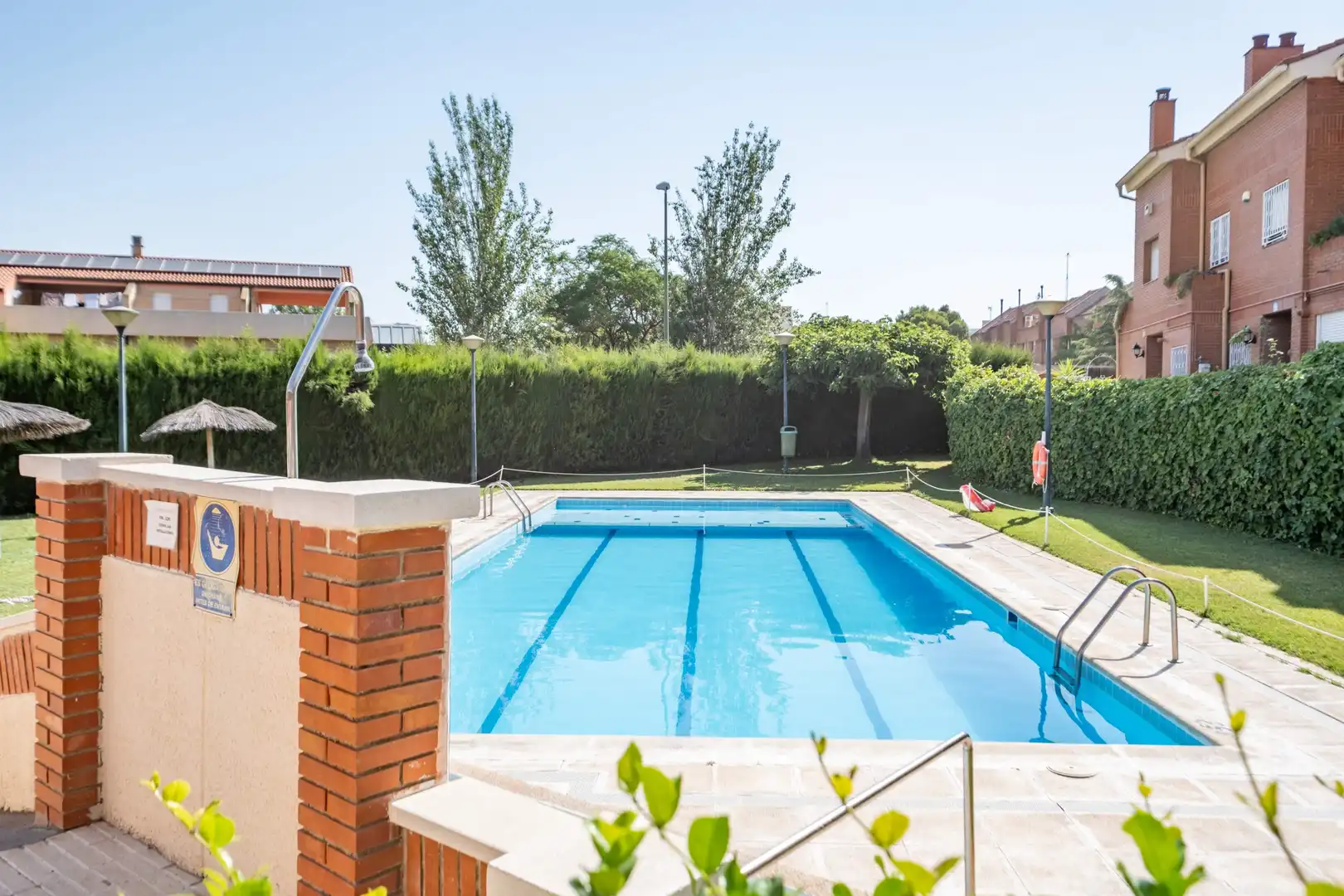 Piscina de Casa o chalet en venta en Zaragoza con Calefacción, Jardín privado y Terraza