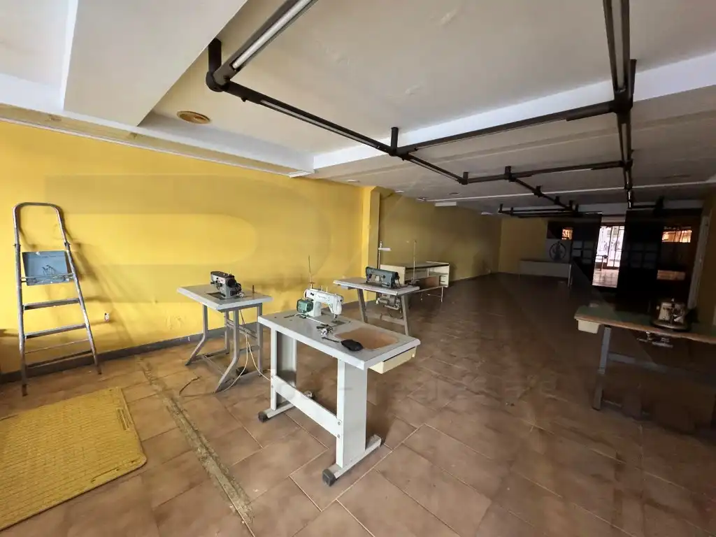 Local comercial en venta en Plaza Verdaguer, imagen 4