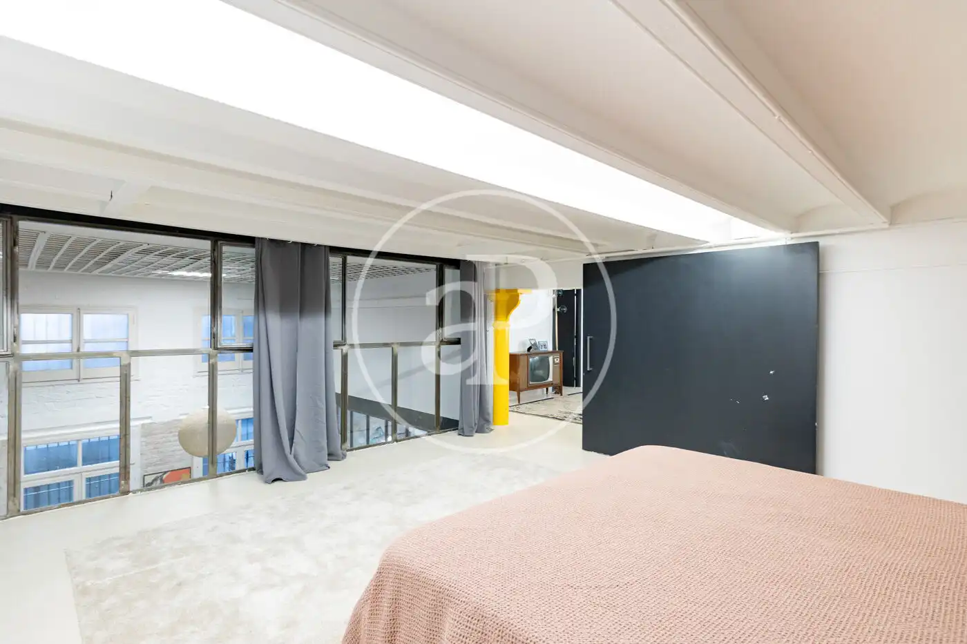 Lofts for sale in Barcelona  with Air Conditioner and Heating