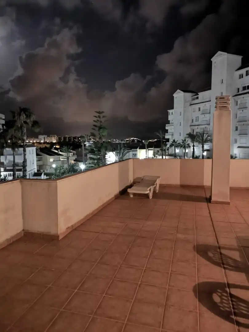 Terrasse von Dachboden zur Miete in La Manga del Mar Menor mit Klimaanlage, Heizung und Terrasse