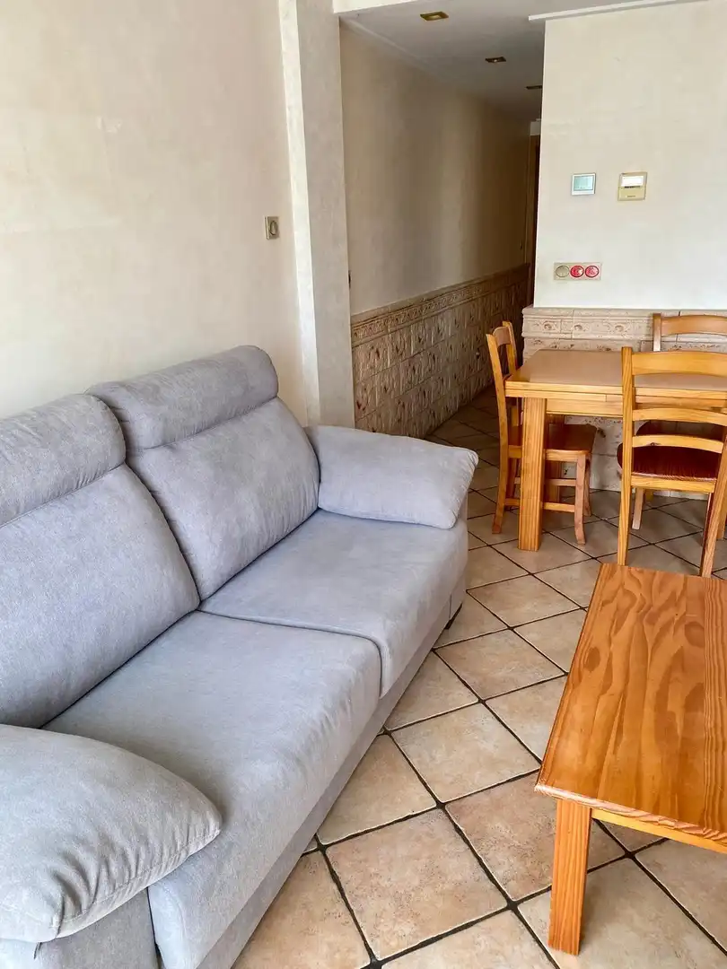 Sala de estar de Apartamento en venta en Águilas con Aire acondicionado, Calefacción y Amueblado