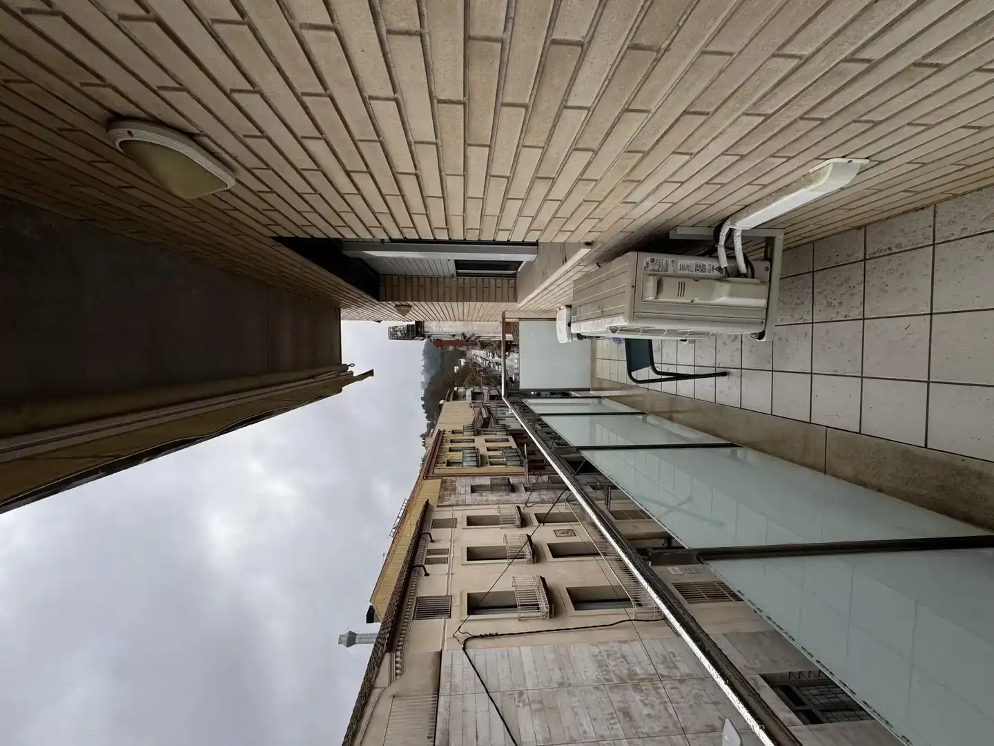 Vista exterior de Piso para compartir en Capellades con Aire acondicionado, Parquet y Trastero