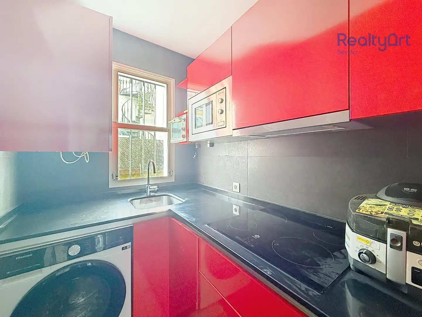 Cocina de Piso en venta en Sevilla con Aire acondicionado y Balcón