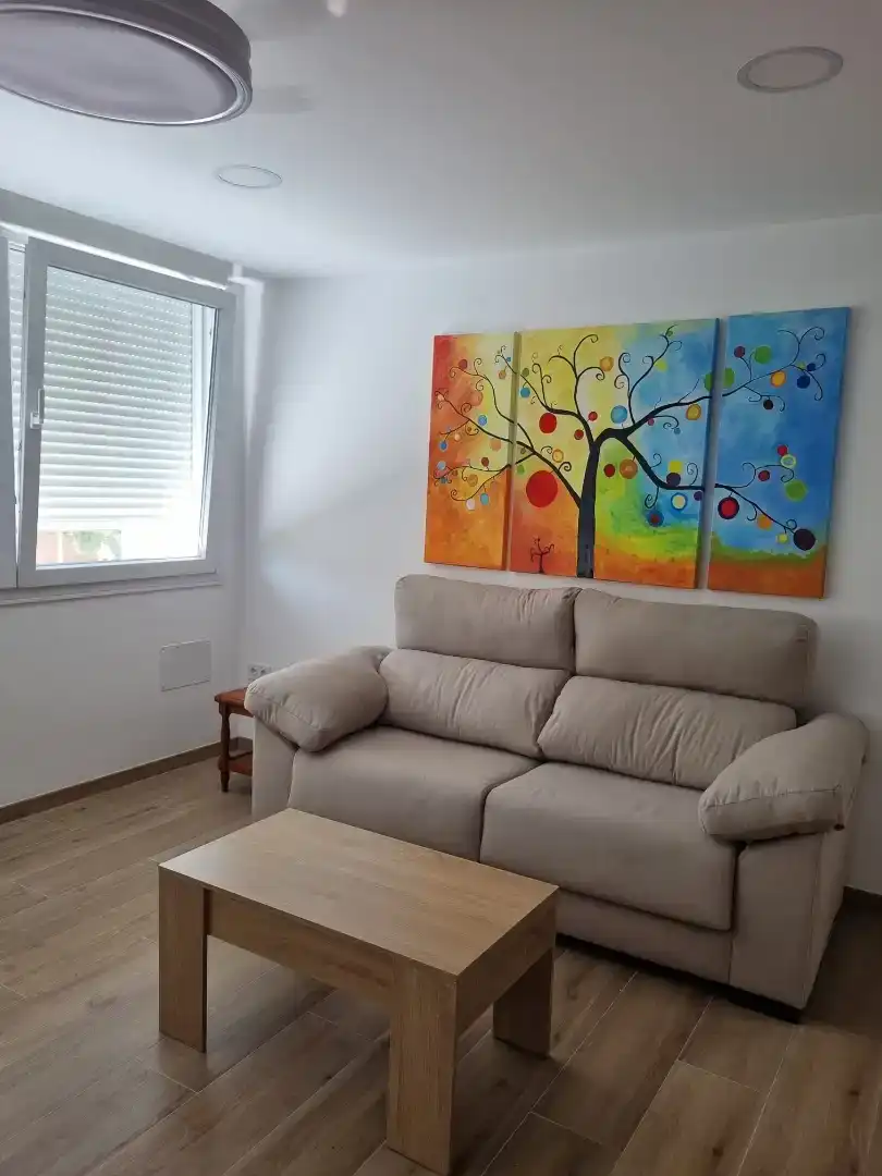 Wohnzimmer von Wohnung zur Miete in Algeciras