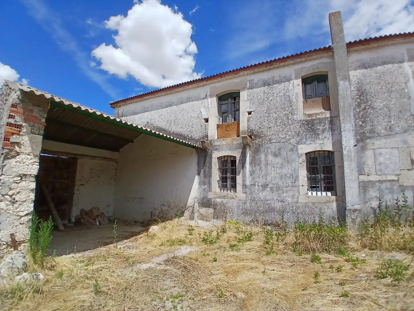 Vista exterior de Casa o xalet en venda en Olombrada amb Jardí privat
