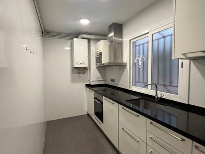 Kitchen of Flat for sale in  Lleida Capital  with Terrace and Balcony