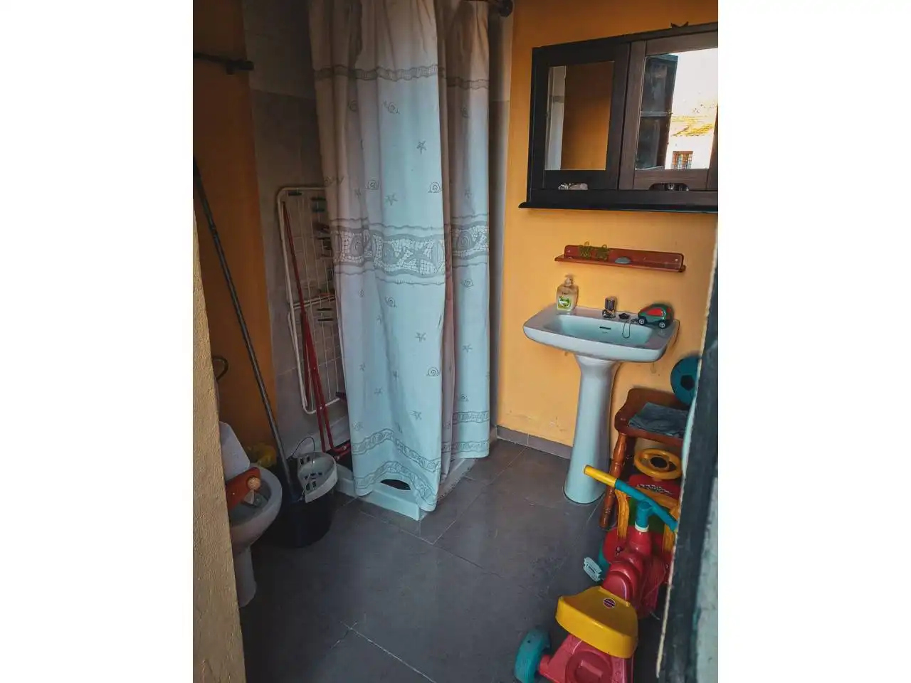 Bathroom of Houses for sale in Fortuna  with Air Conditioner, Heating and Terrace
