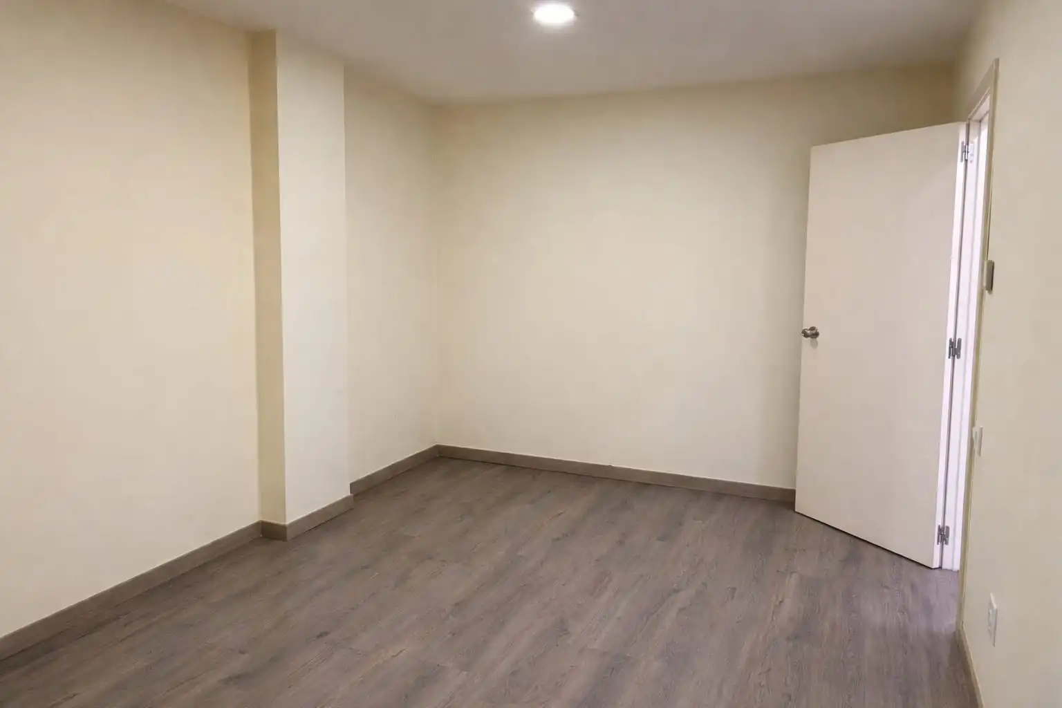 Local comercial en venta en Carrer de Muntaner, imagen 2