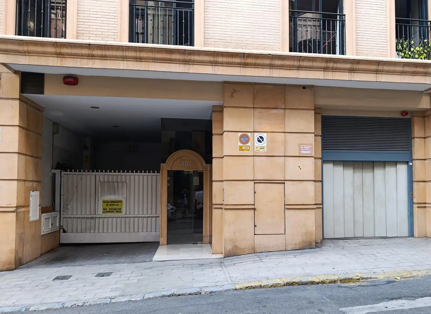 Einzelparkplatz zum Verkauf in Calle BELANDO 21