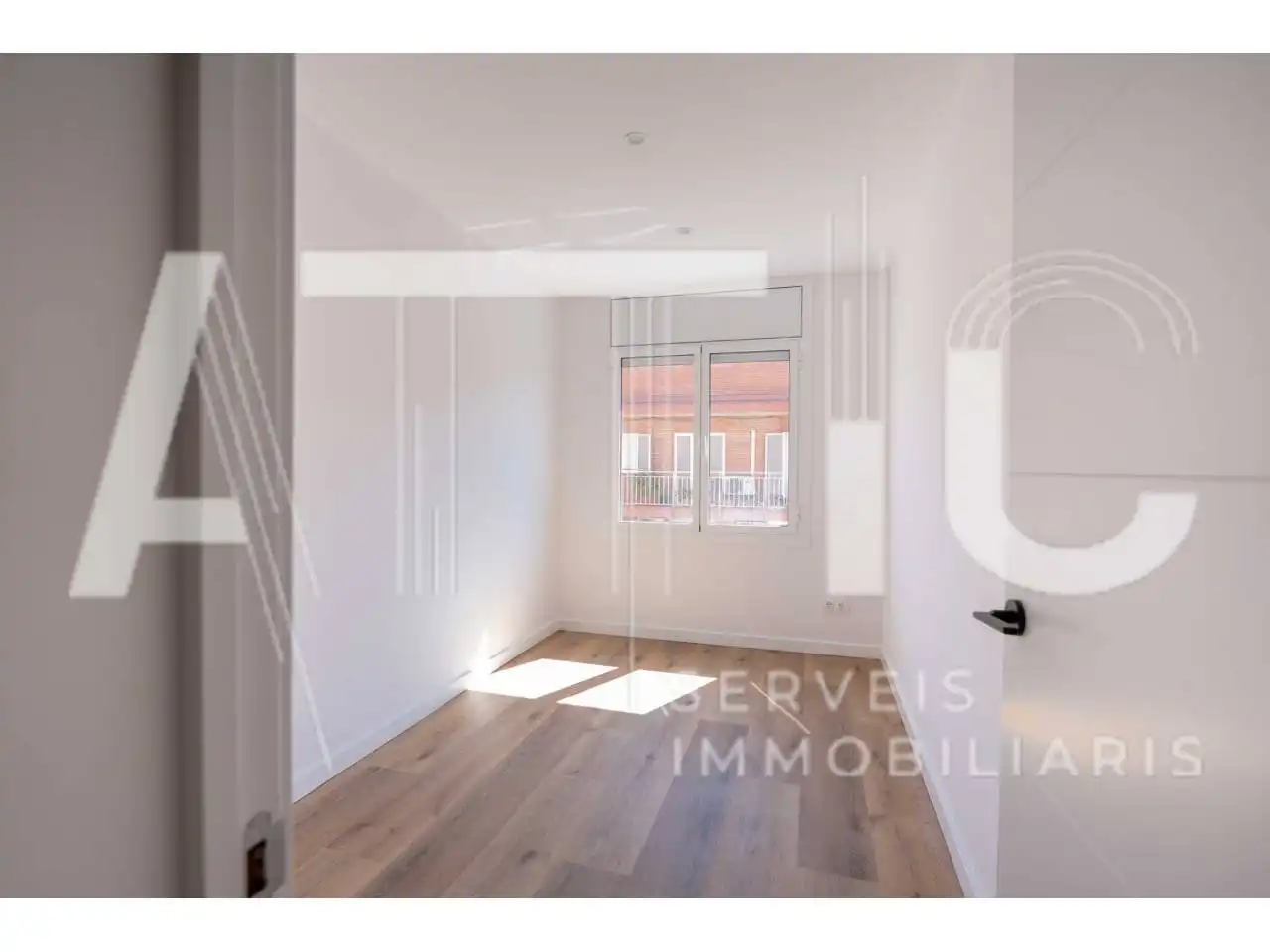 Habitación de Piso en venta en Ripollet con Aire acondicionado, Parquet y Balcón