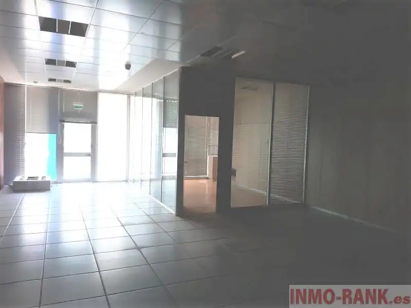 Gewerbefläche zum Verkauf in Teis, imagen 3