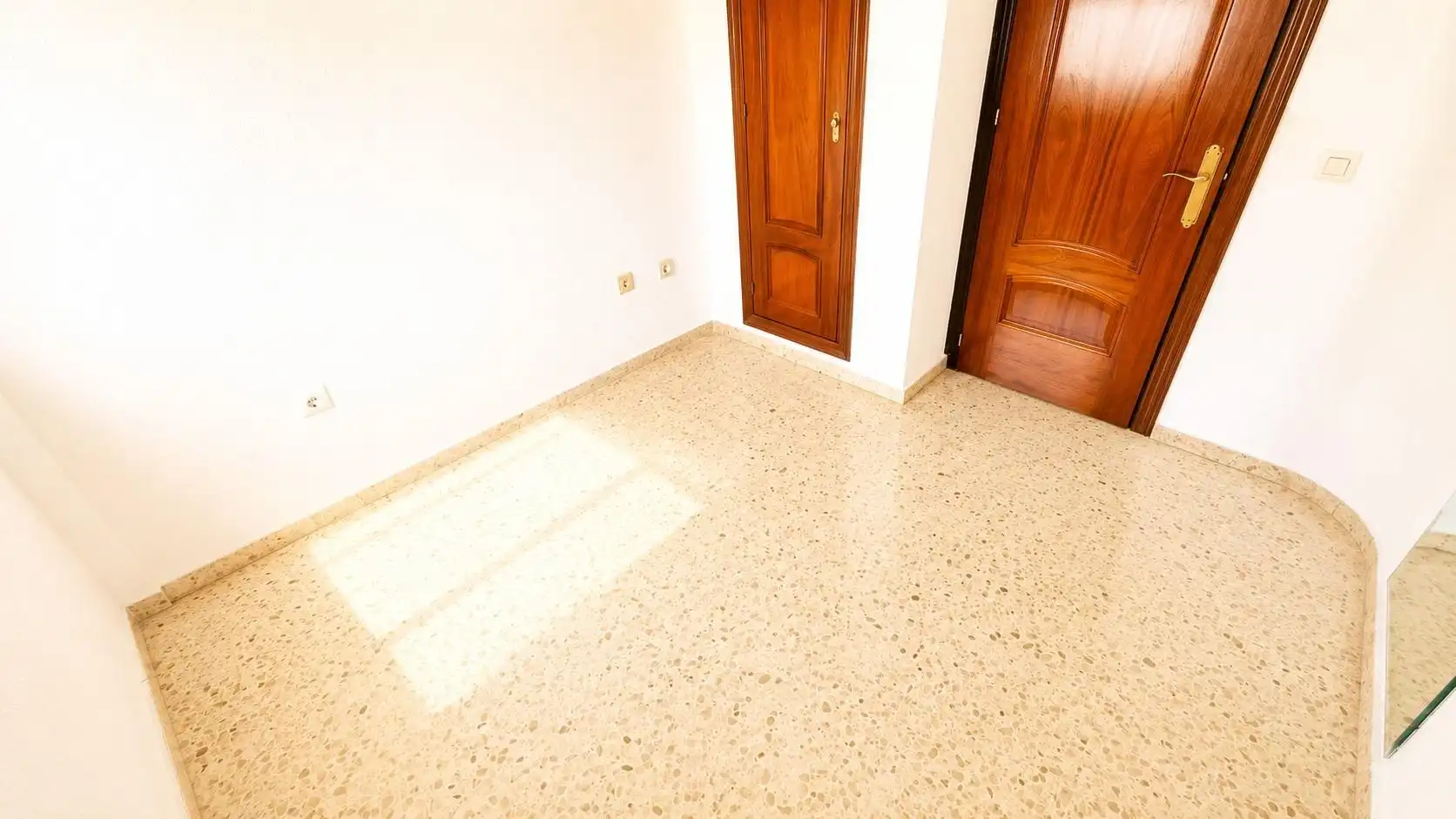 Casa adosada en venta en Chiclana de la Frontera con Jardín privado, Terraza y Trastero