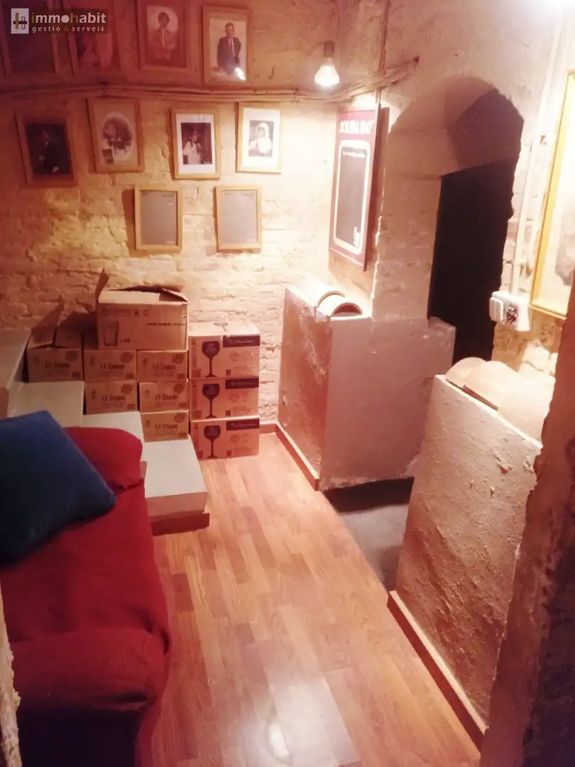 Local comercial en venta en Centre Històric, imagen 3