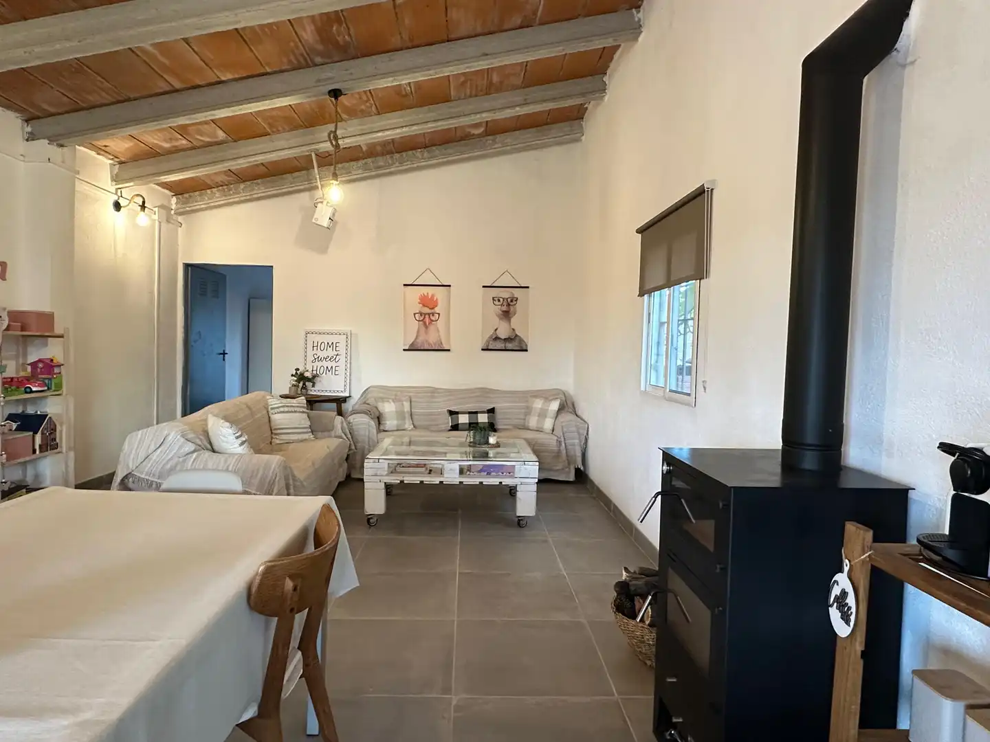 Sala d'estar de Finca rústica en venda en El Pla de Santa Maria amb Calefacció, Jardí privat i Traster