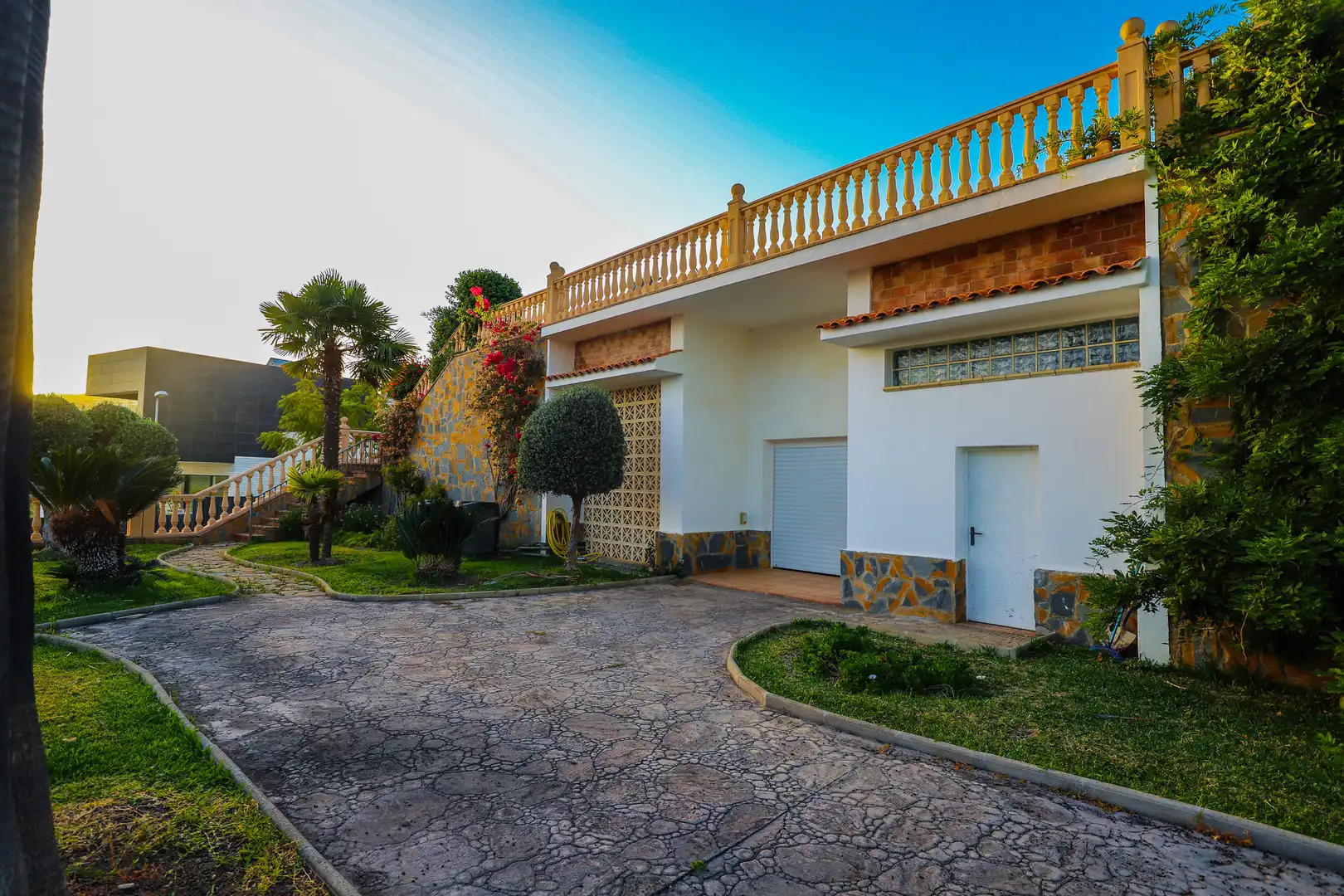 Vista exterior de Casa o chalet de alquiler en Benahavís con Aire acondicionado, Calefacción y Terraza