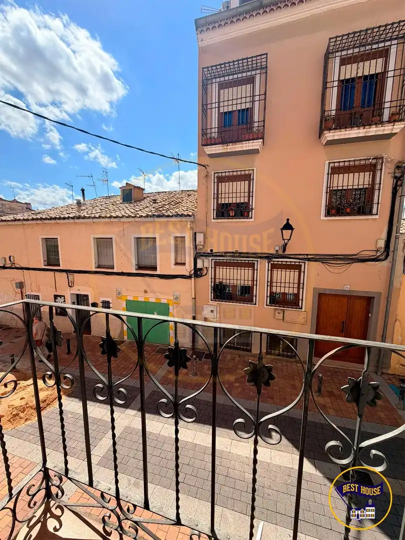Appartement avec terrasse à vendre à CIUDAD DE L'AQUILA, imagen 2