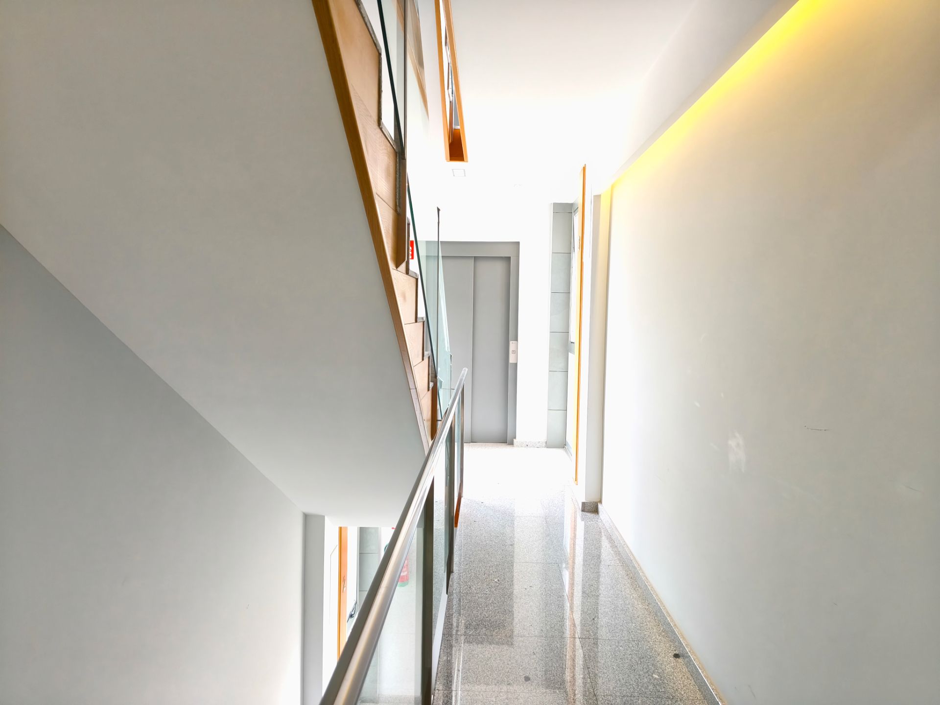 Wohnung zum Verkauf in Santiago de Compostela  mit Terrasse, Abstellraum und Möbliert