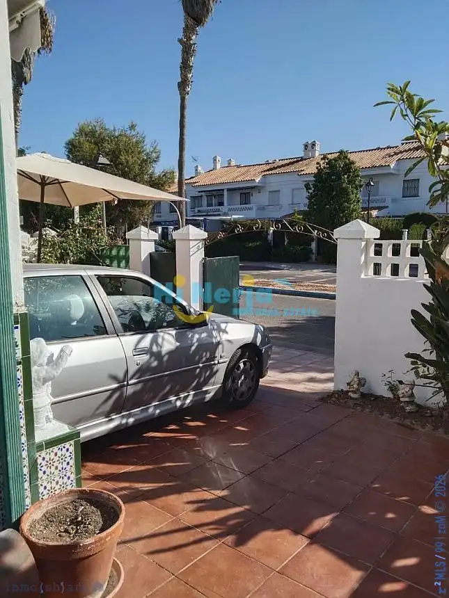 Exterior view of Houses for sale in Vélez-Málaga  with Air Conditioner, Heating and Terrace