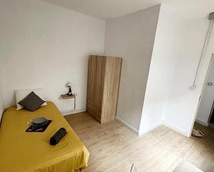 Bedroom of Flat to share in  Santa Cruz de Tenerife Capital  with Furnished
