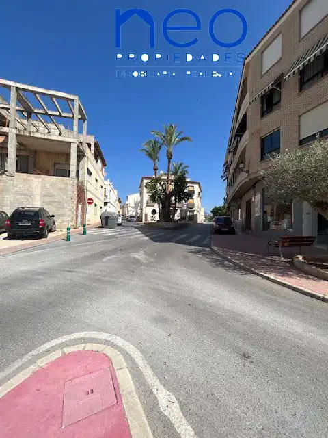 Vista exterior de Local en venda en L'Alfàs del Pi
