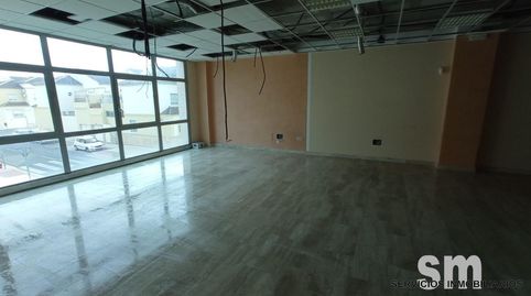 Foto 2 de Oficina en venta en Nueva Alcalá, Alcalá de Guadaira
