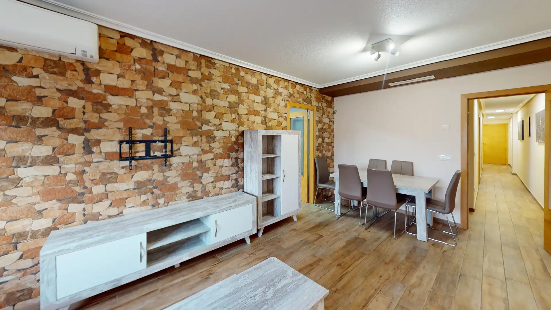 Comedor de Piso en venta en Elche / Elx con Aire acondicionado, Calefacción y Terraza