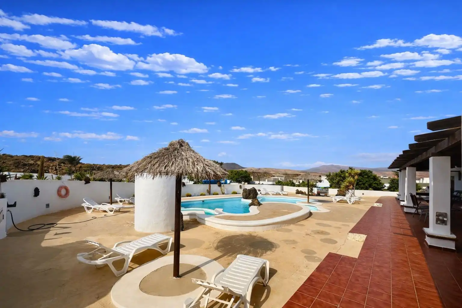 Detached house with pool for sale in Casillas de Morales, imagen 9