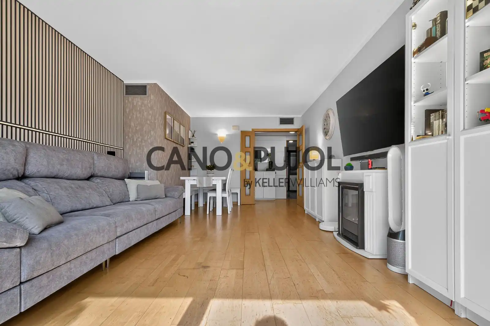 Sala d'estar de Pis en venda en Montcada i Reixac amb Aire condicionat, Calefacció i Terrassa