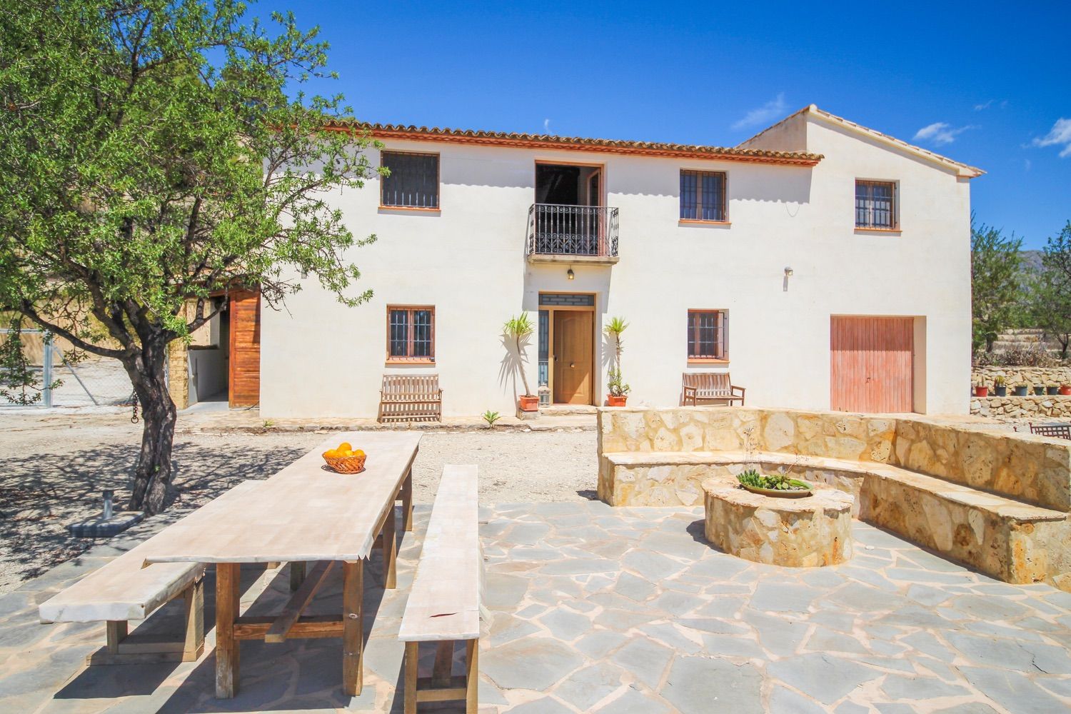 Vista exterior de Casa o chalet en venta en Relleu